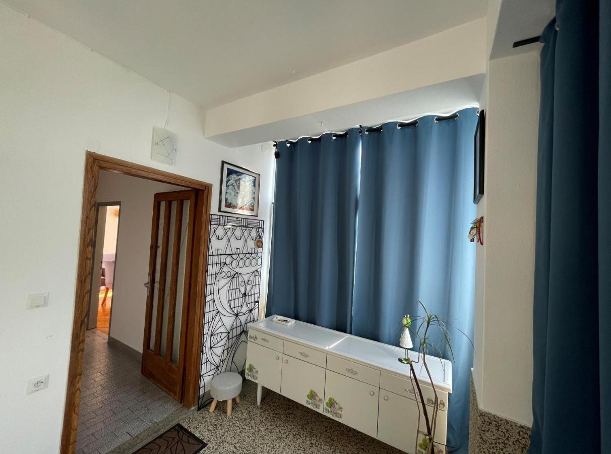 Apartment Mlija Omiš Εξωτερικό φωτογραφία