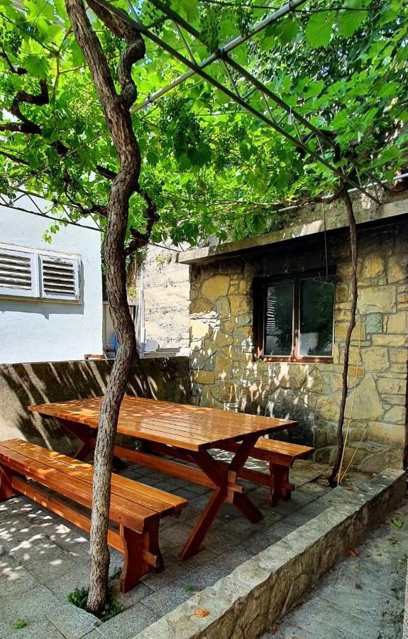 Apartment Mlija Omiš Εξωτερικό φωτογραφία