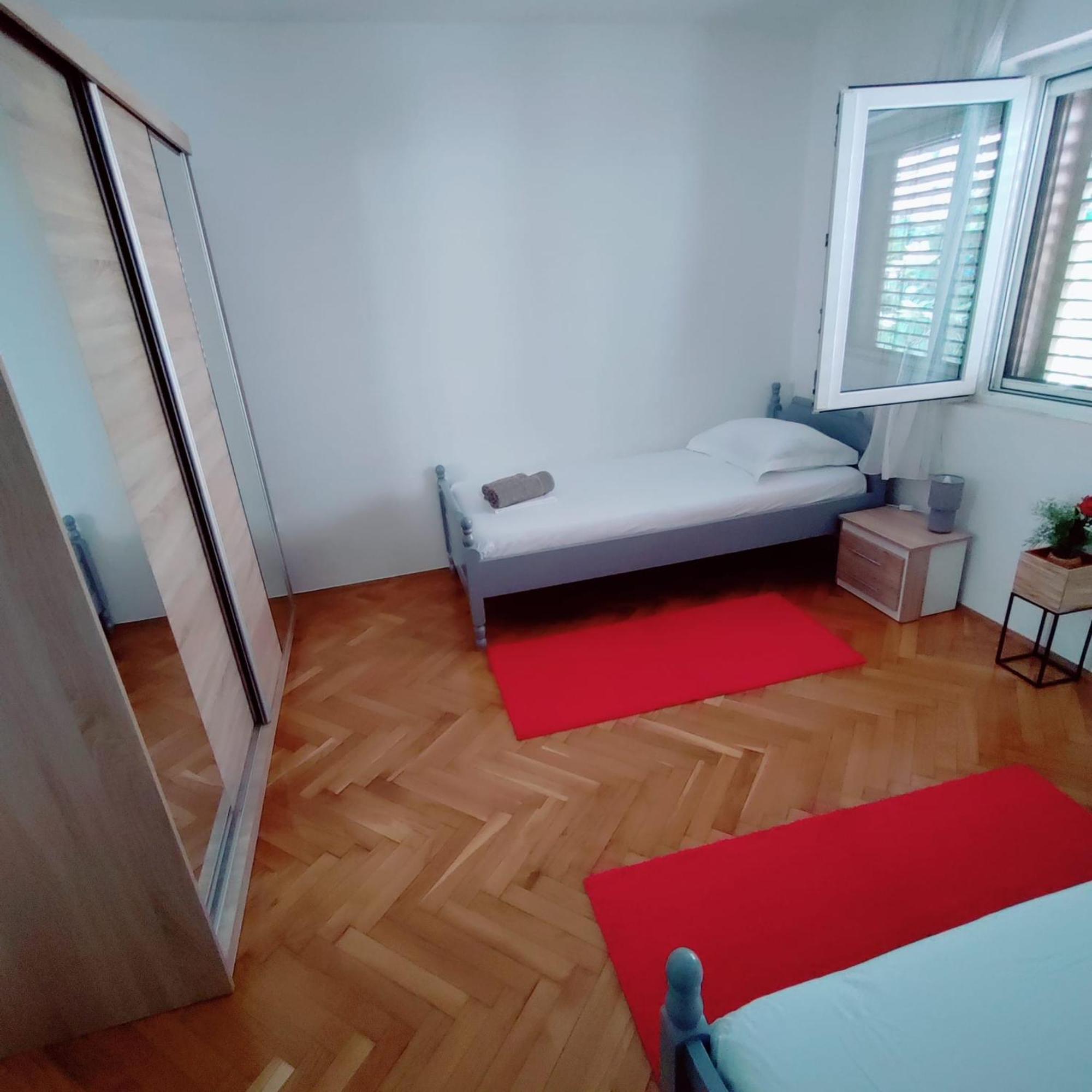 Apartment Mlija Omiš Εξωτερικό φωτογραφία